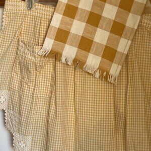 Adorable Pair of Vintage Yellow & White Gingham Hostess Apron and Kitchen Towel